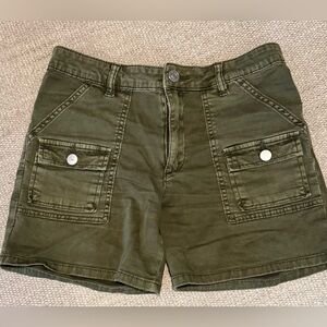 Kut from the Kloth Green Cargo Shorts Utility Style